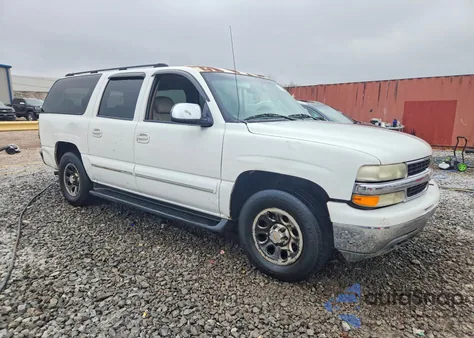 2003 Chevrolet Suburban C1500 z USA, uszkodzony, nr VIN 1GNEC16Z13J181673